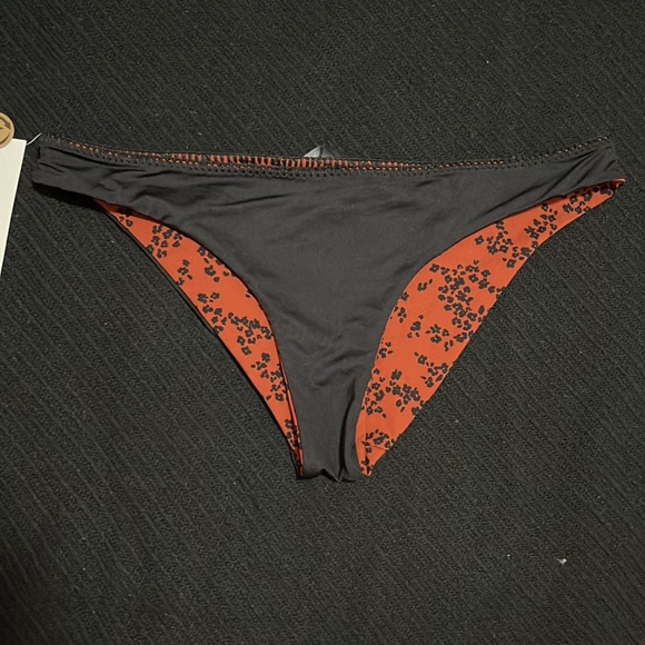 Hurley reversible bikini bottom - Picture 4 of 11